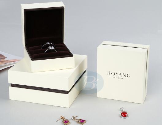 unique jewelry packaging ideas