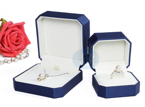 Jewelry packaging suppliers