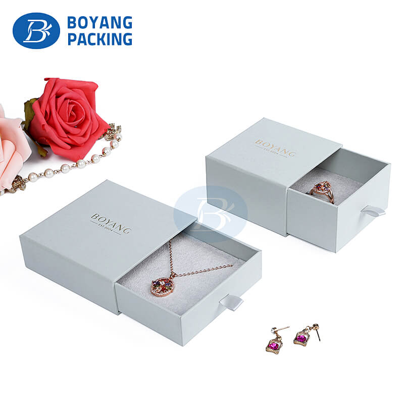 Custom jewelry packaging boxes in China