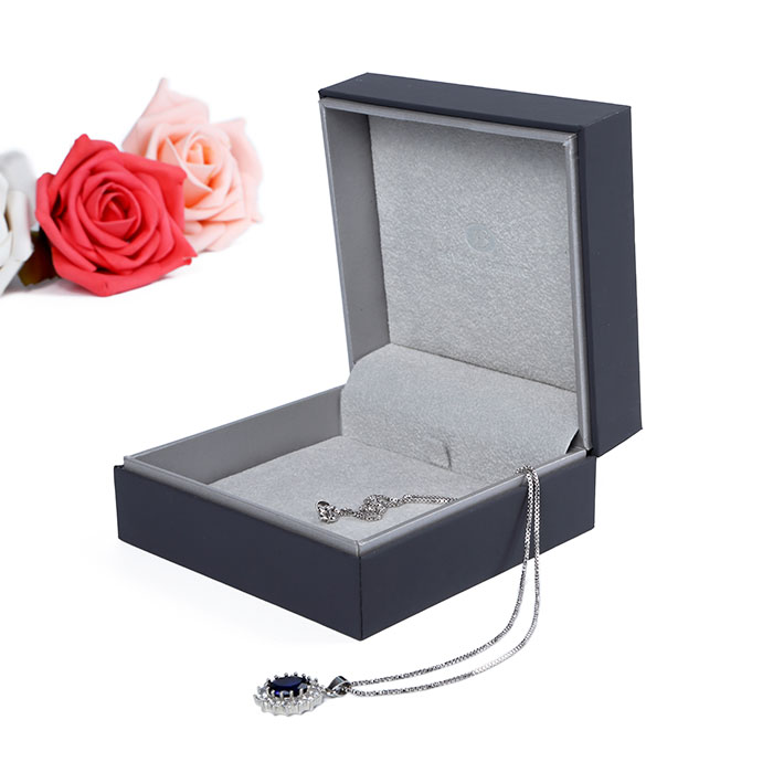 Custom jewelry boxes for women