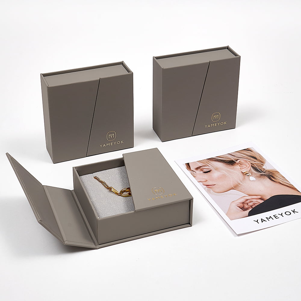custom luxury paper jewelry packaging box