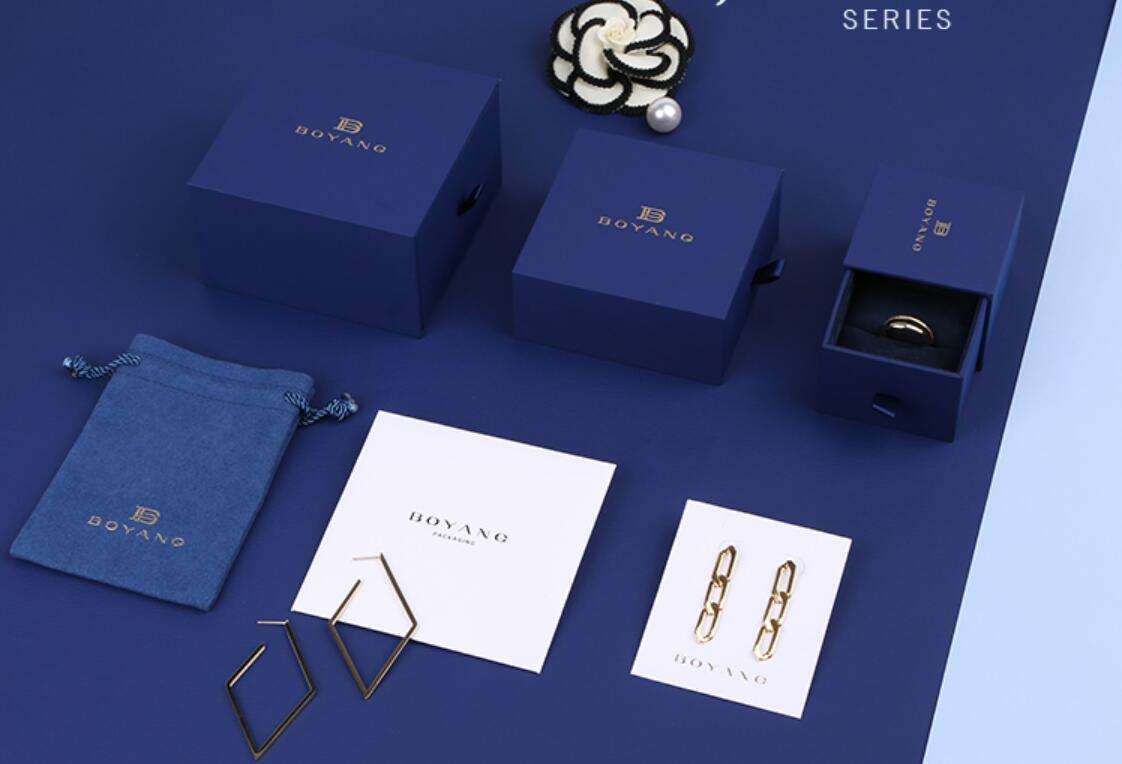 The design style of the jewelry packaging box