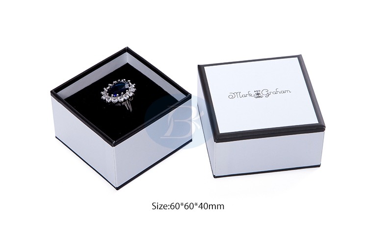 white standing jewelry ring box for gift