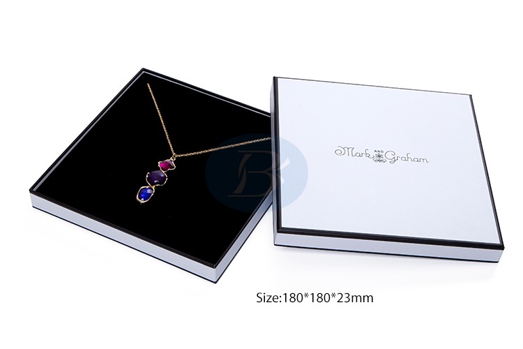 white standing jewelry pendant box for gift
