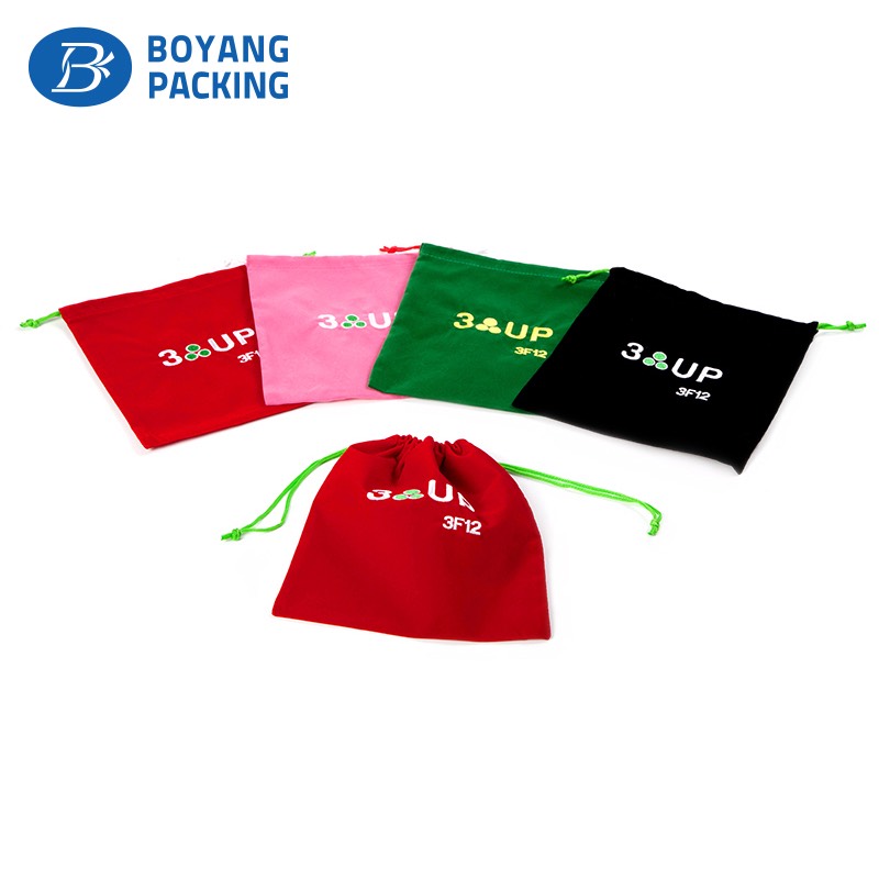 Customized velvet drawstring pouches for jewelry