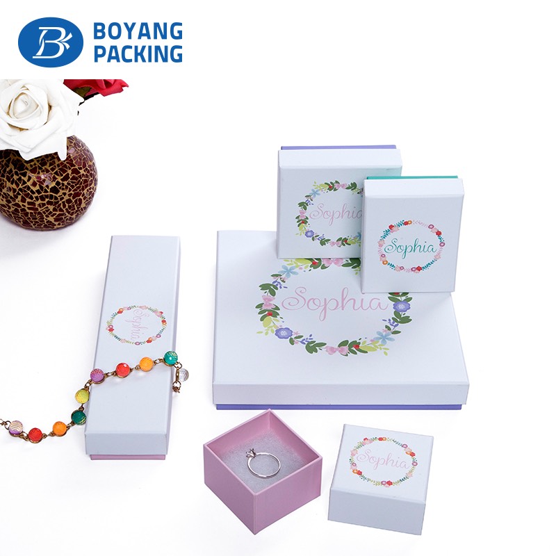 Customized high quality jewelry boxes for gift