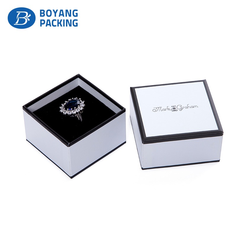 white standing jewelry box for gift 3