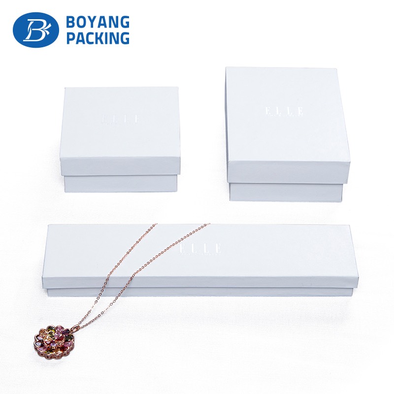 Customized logp printed large white jewelry box