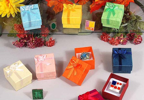Jewelry packaging design makes your product unique