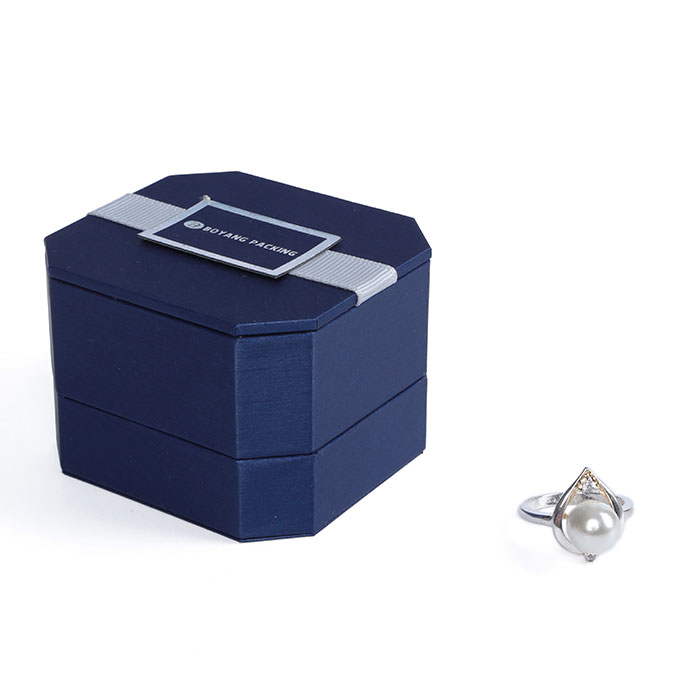 custom luxury jewelry box