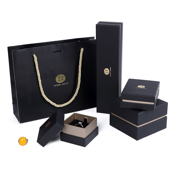 Custom black jewelry boxes