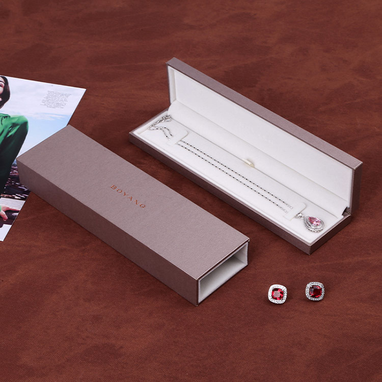 Custom luxury wedding pearl necklace plastic box