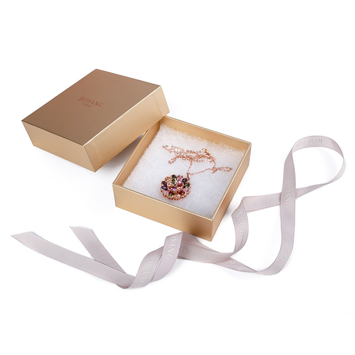 jewelry packaging custom