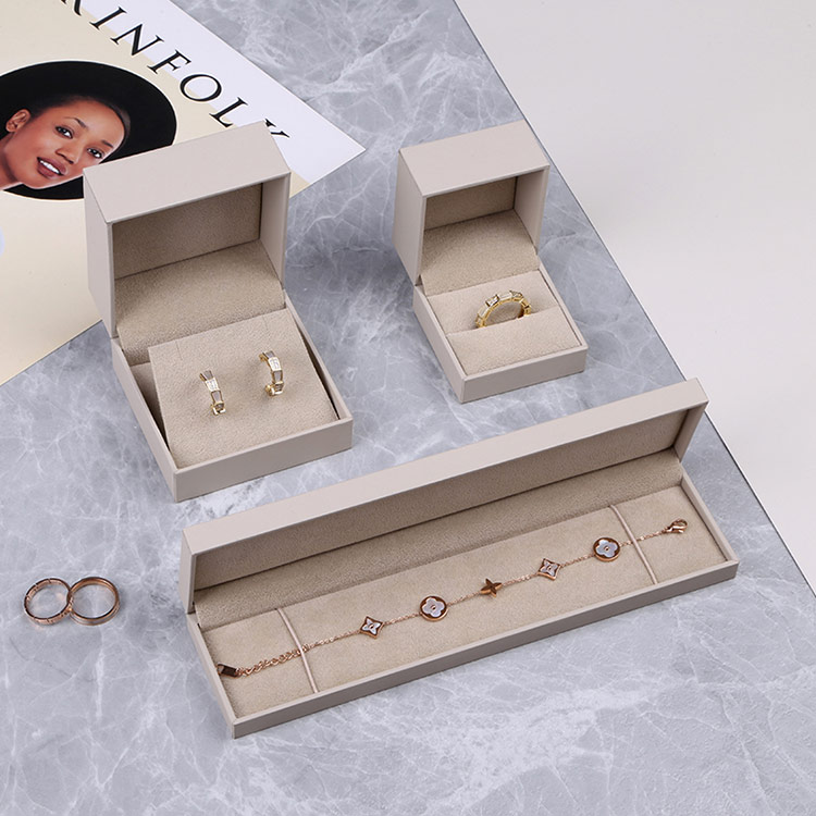wholesale plastic earring box