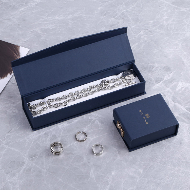Wholesale luxury blue long magnetic gift necklace box packaging