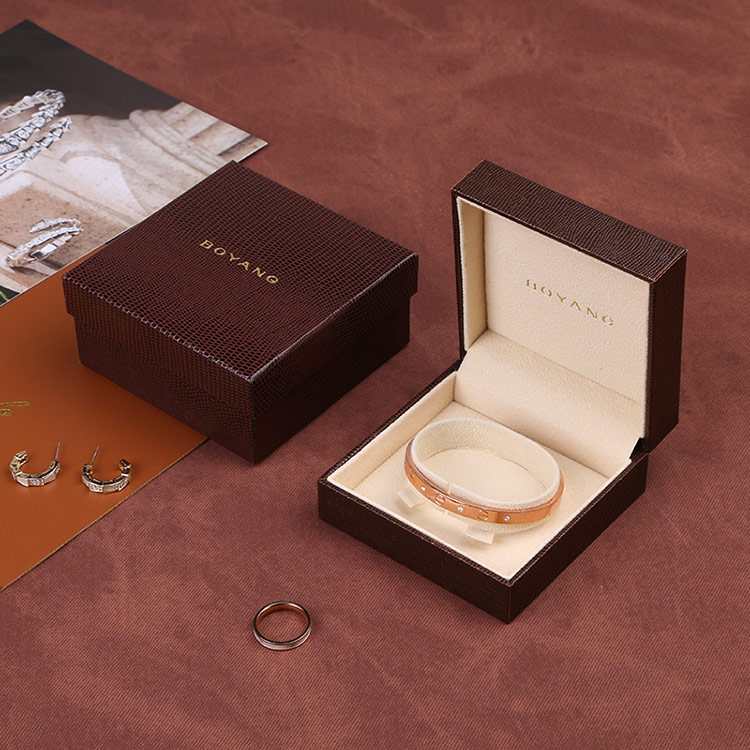 Surprise custom luxury brown bracelet gift box packaging