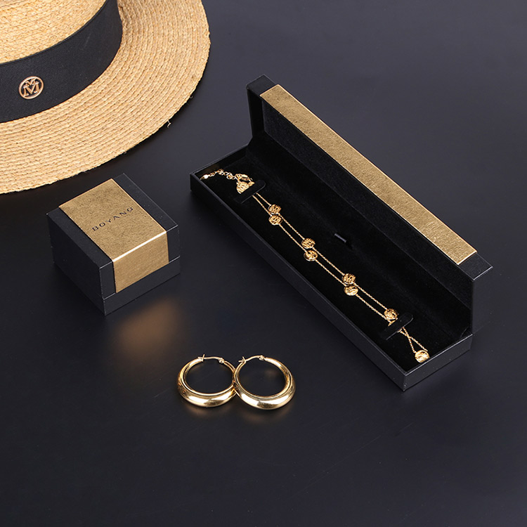 Wholesale factory price luxury jewelry gift box for long necklaces