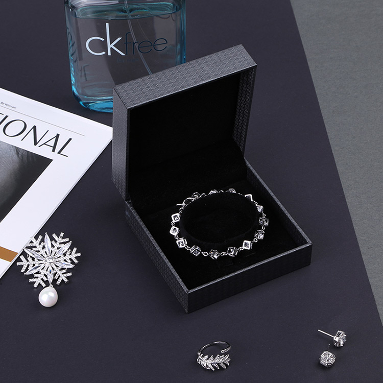 Luxury wholesale gray custom bracelet gift boxes with logo