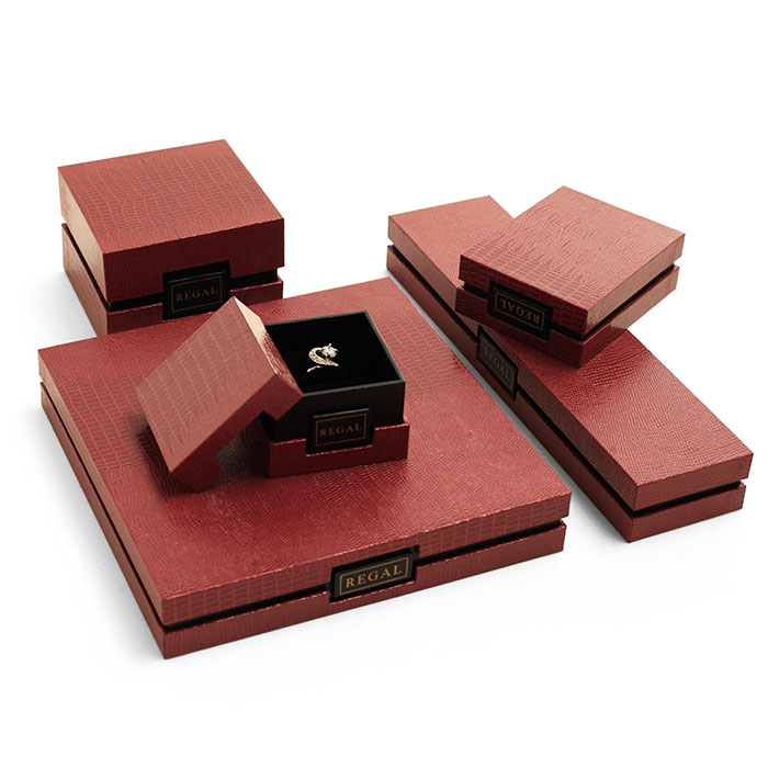 High quality logo customized paper jewelry boxes