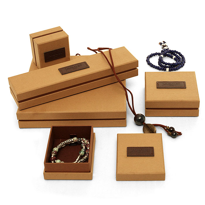 custom pretty jewellery box