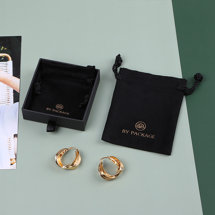 Black custom logo luxury velvet drawstring jewelry pouches wholesale