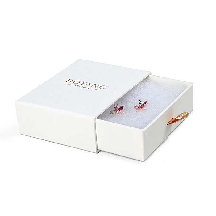 Customize the boxes for jewellery