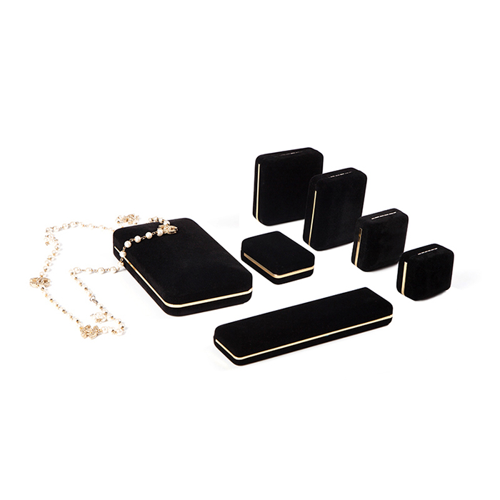 Custom black luxury plastic jewelry box for jewelry