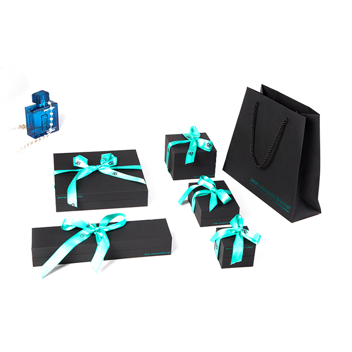 High quality custom jewelry plastic gift box