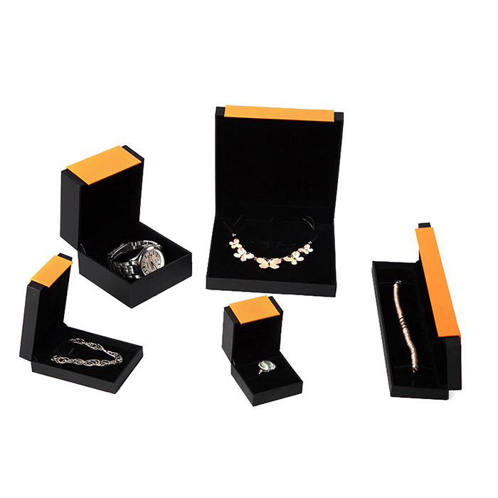 custom plastic jewelry boxes