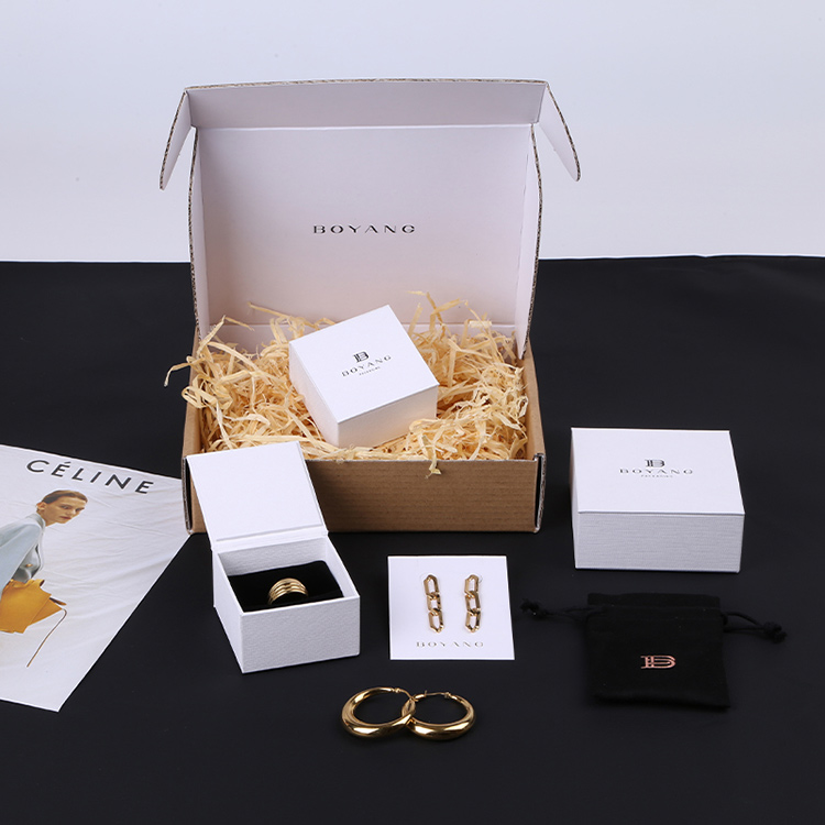Wholesale luxury design paper jewellery cases & boxes