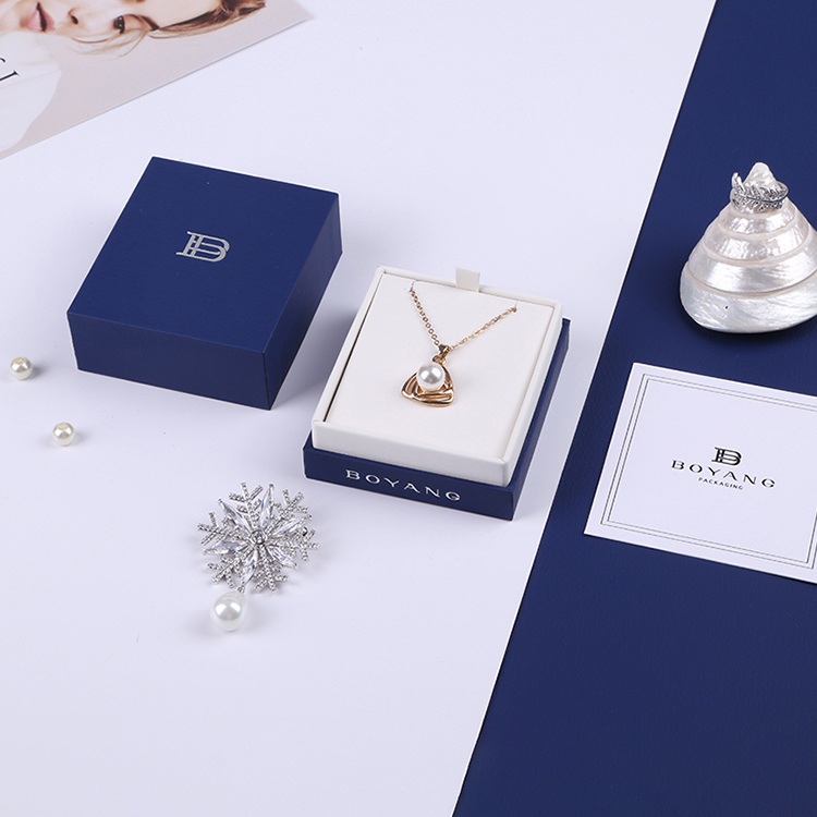 custom personalised jewellery box
