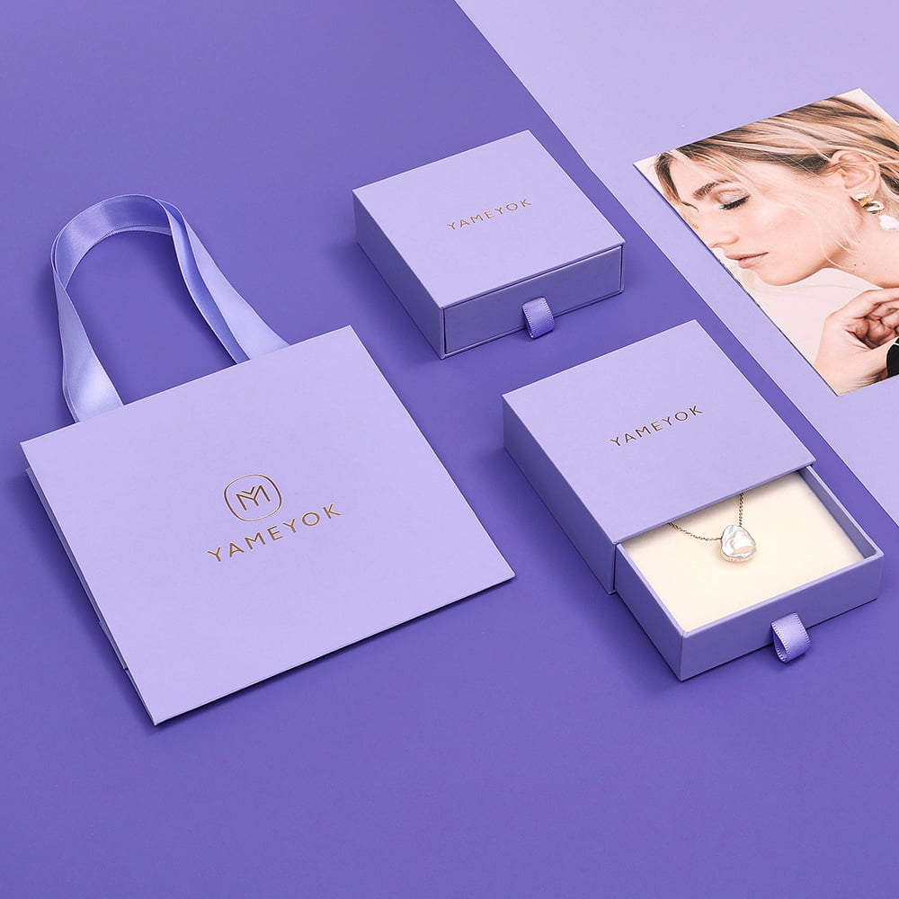 High quality custom necklace box packaging with logo