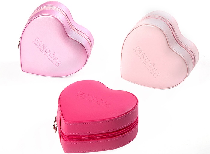 Heart-shaped jewelry packaging box