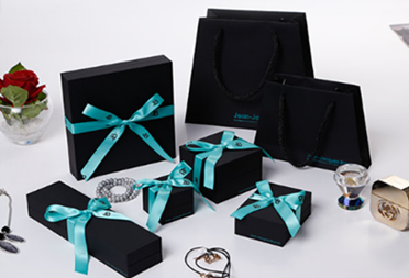 Jewelry packaging design concept