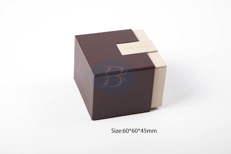 Custom unique paper jewelry boxes