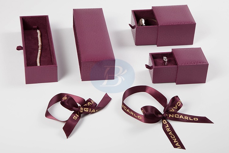 jewellery gift packaging