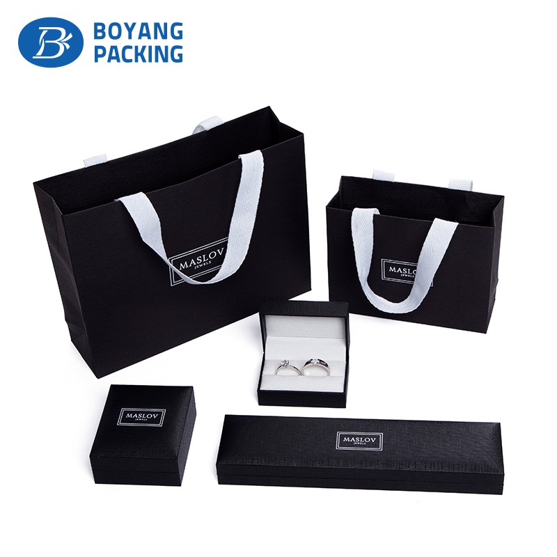 Black elegant jewelry box for long necklaces