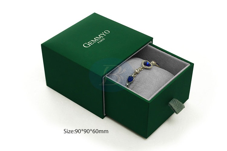 green customize  pendant box