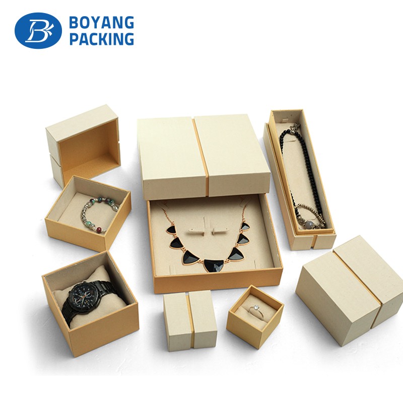 Brown linen jewelry box