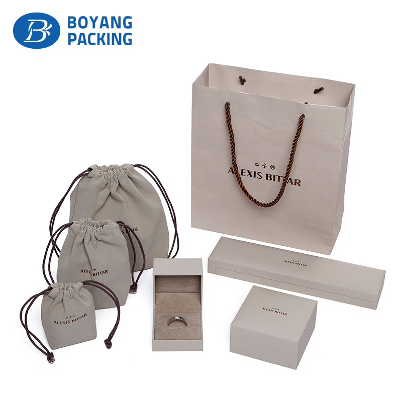 custom jewelry packaging manufacturer