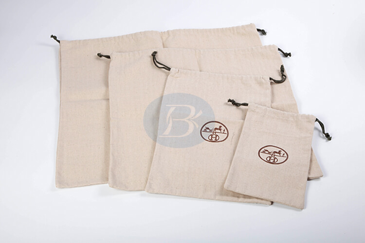 What is the difference between a cotton bags and a canvas bags?