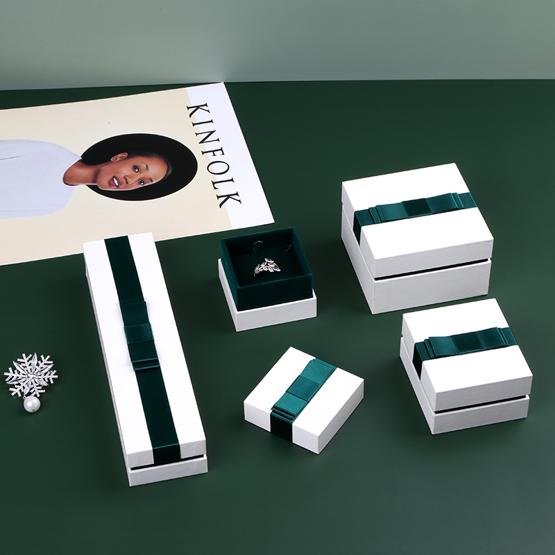 custom jewlery boxes