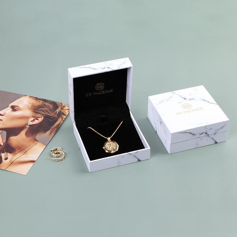 necklace box online