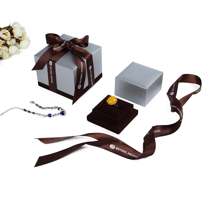 Custom luxury jewellery packaging wholesale, custom upscale jewelry boxes