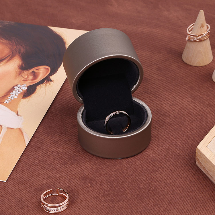 High-End pu leather round custom plastic ring gift box