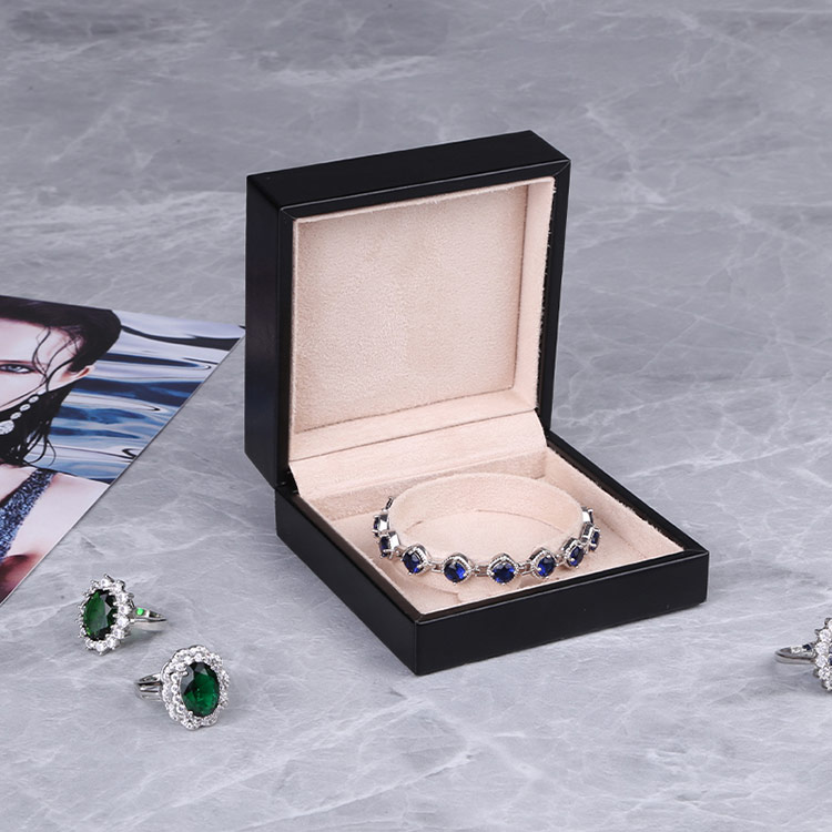 Luxury european women black best jewelry custom bracelet boxes