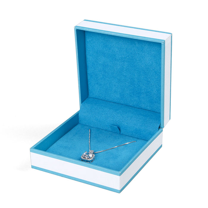 custom plastic jewellery box