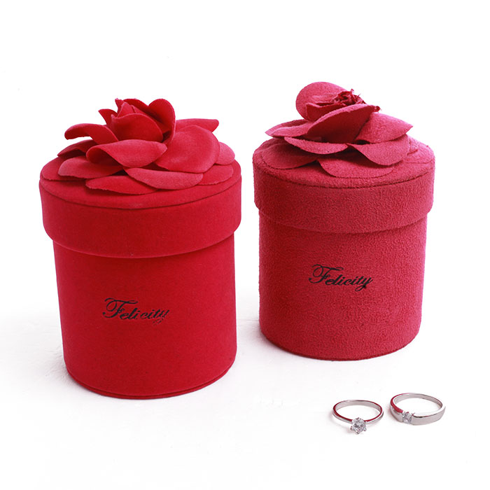 Custom small velvet jewelry box, jewelry box manufacturers