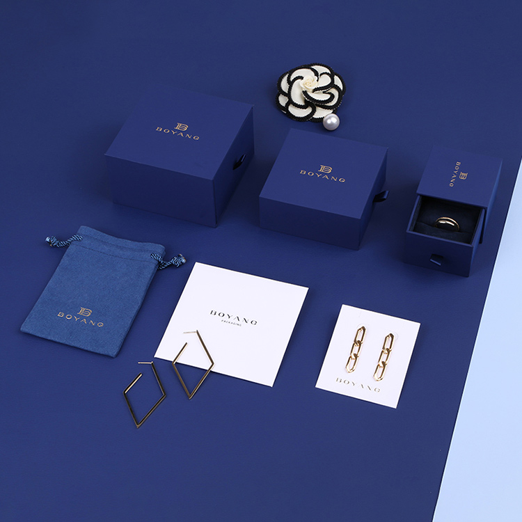 Hot Selling elegant sliding drawer blue chain jewelry gift box 