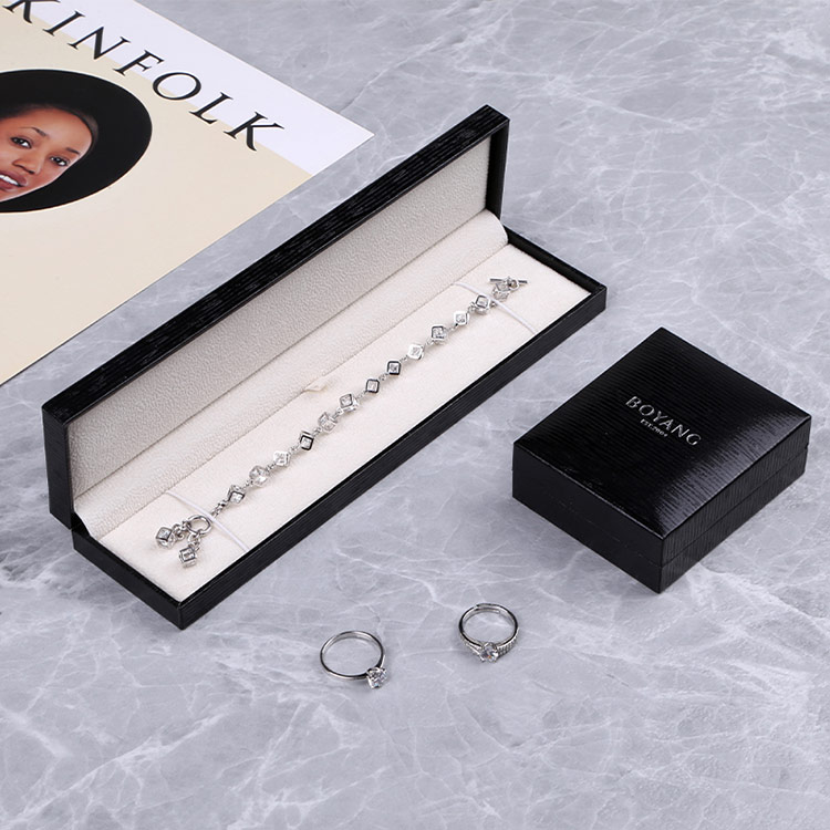 Custom black elegant jewelry box